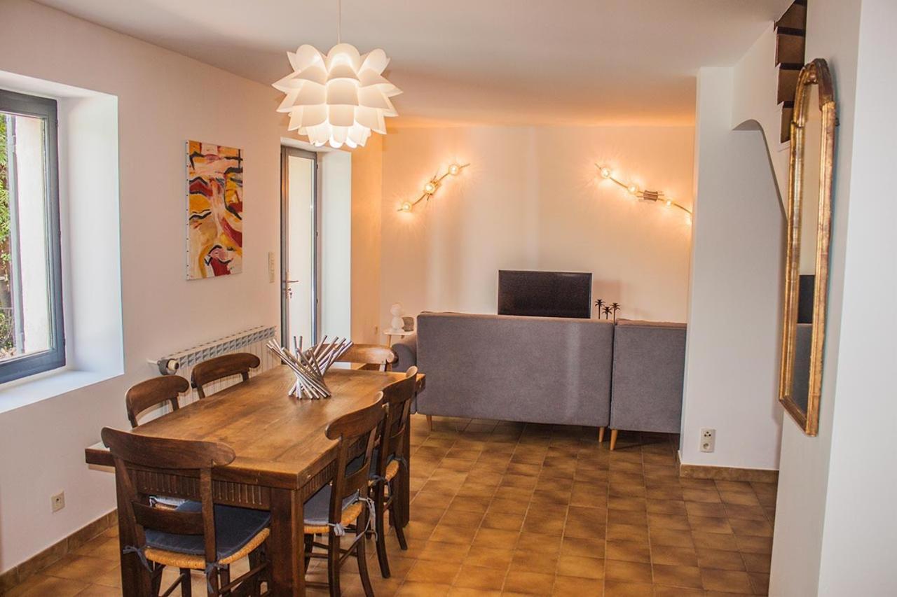 La Du Gardon: Riverside Retreat With Panoramic Gorge Views Villa Collias